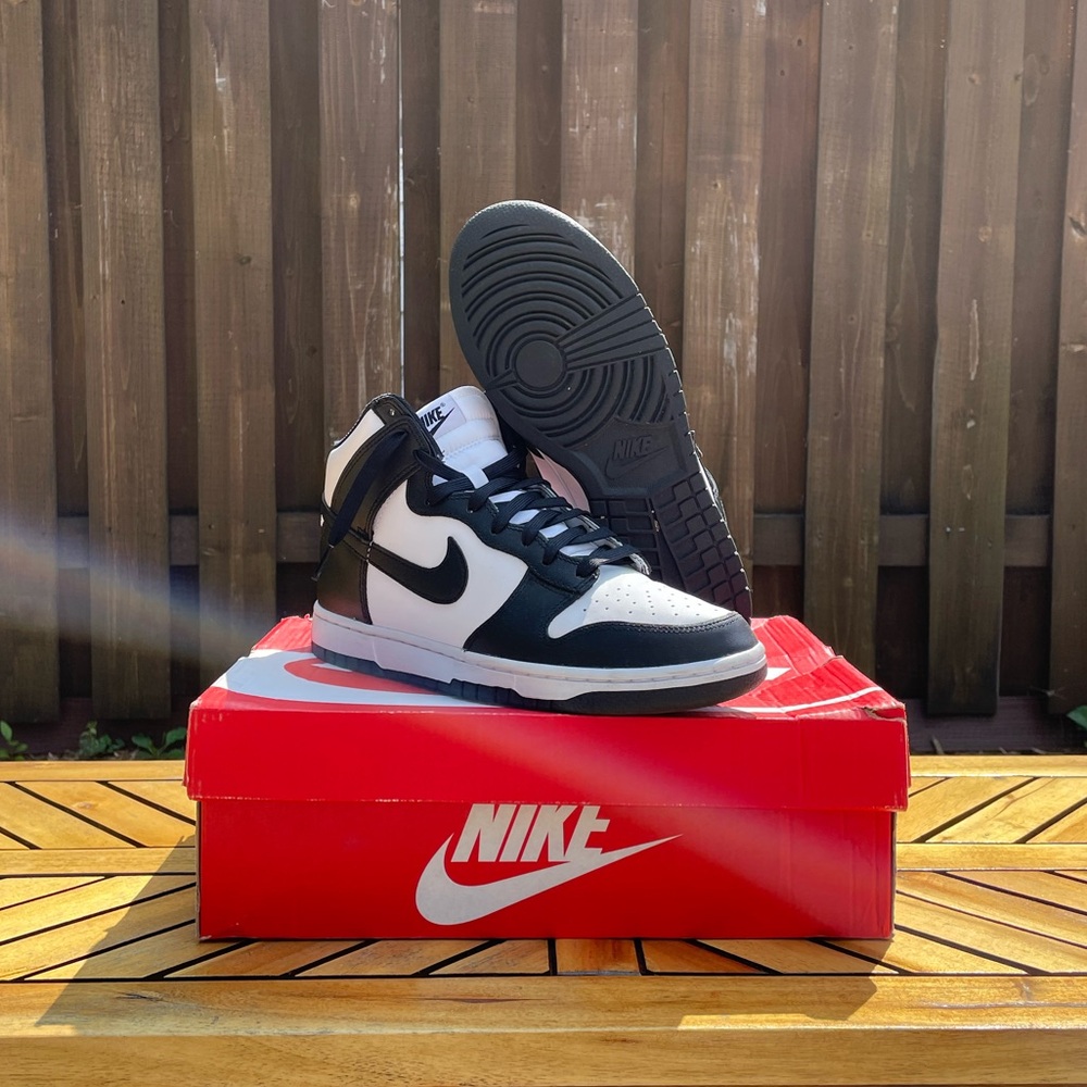 Nike Dunk High Panda Shoes Size 9.5 Men’s